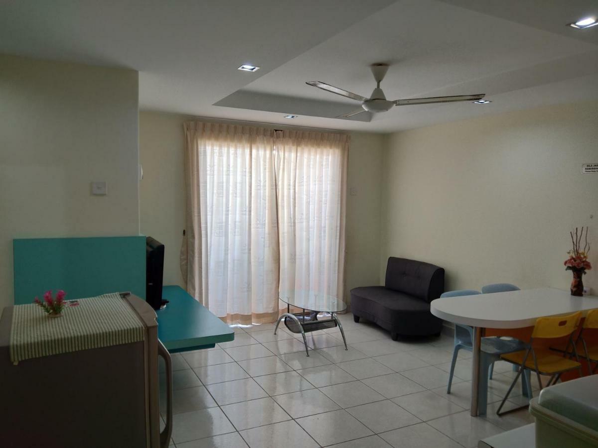 Plaza Melaka Raya Apartment מראה חיצוני תמונה
