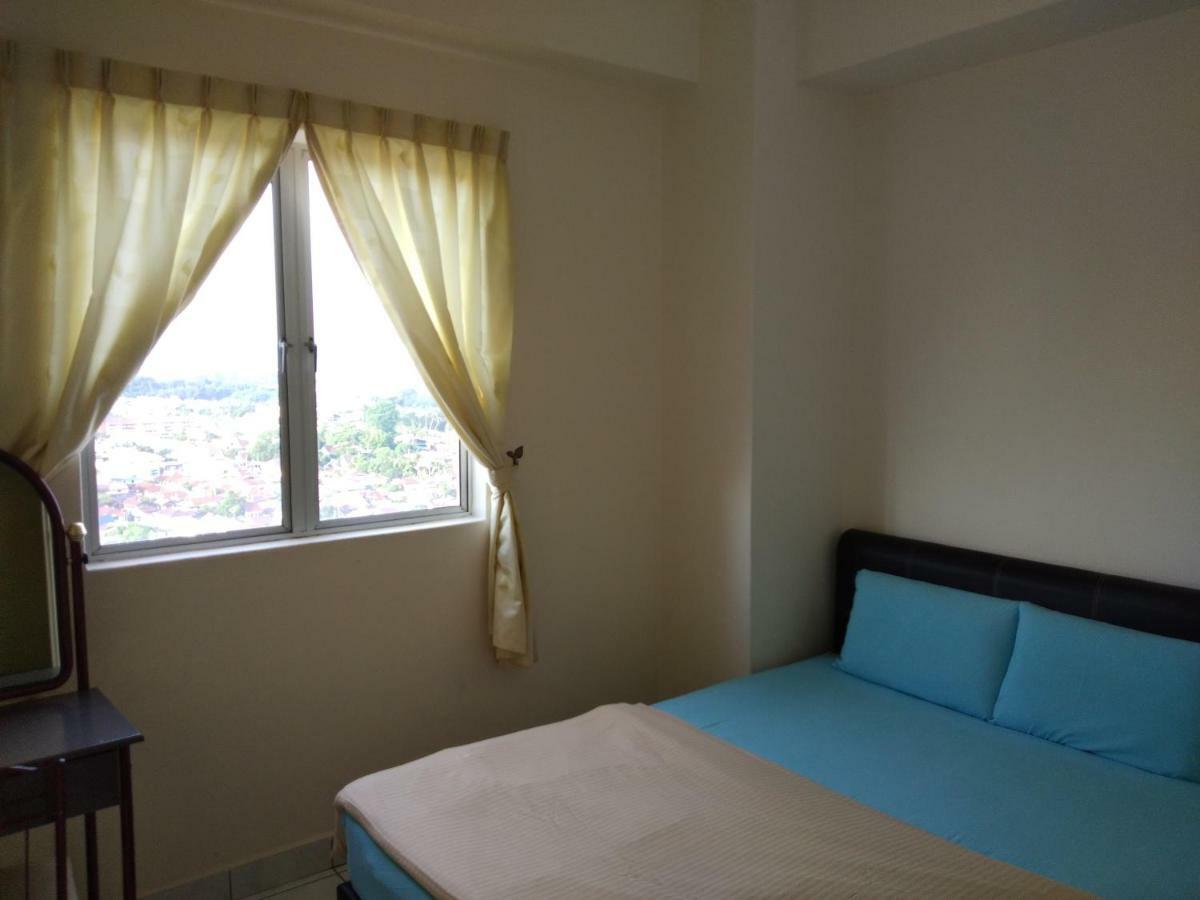 Plaza Melaka Raya Apartment מראה חיצוני תמונה